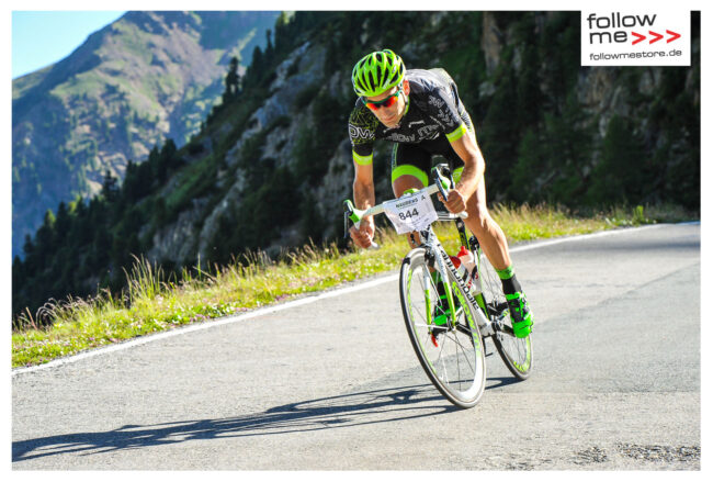 followmestore road bike racing Teamfahrer Adrian Fingerlin beim Dreiländer Giro in Nauders - Österreich.
